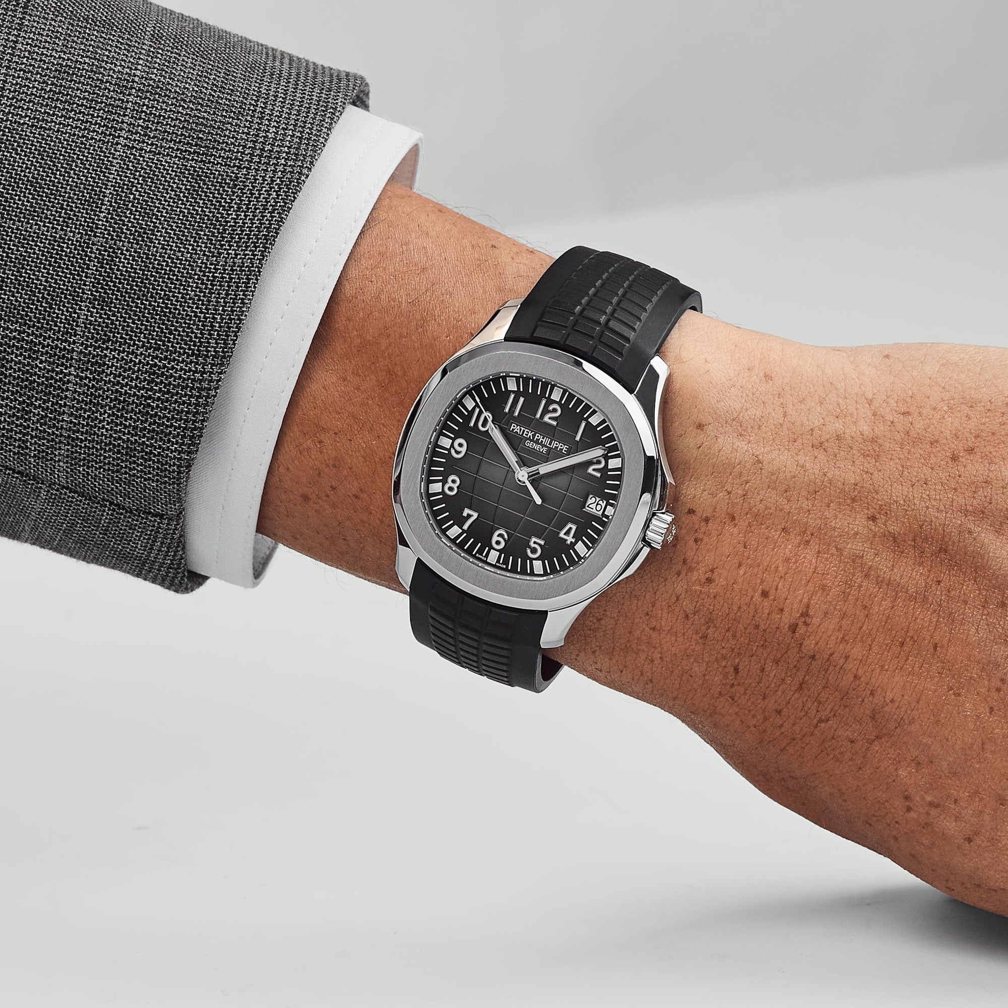 Patek Philippe Aquanaut 5167A Black Dial 5167A-001 detail view