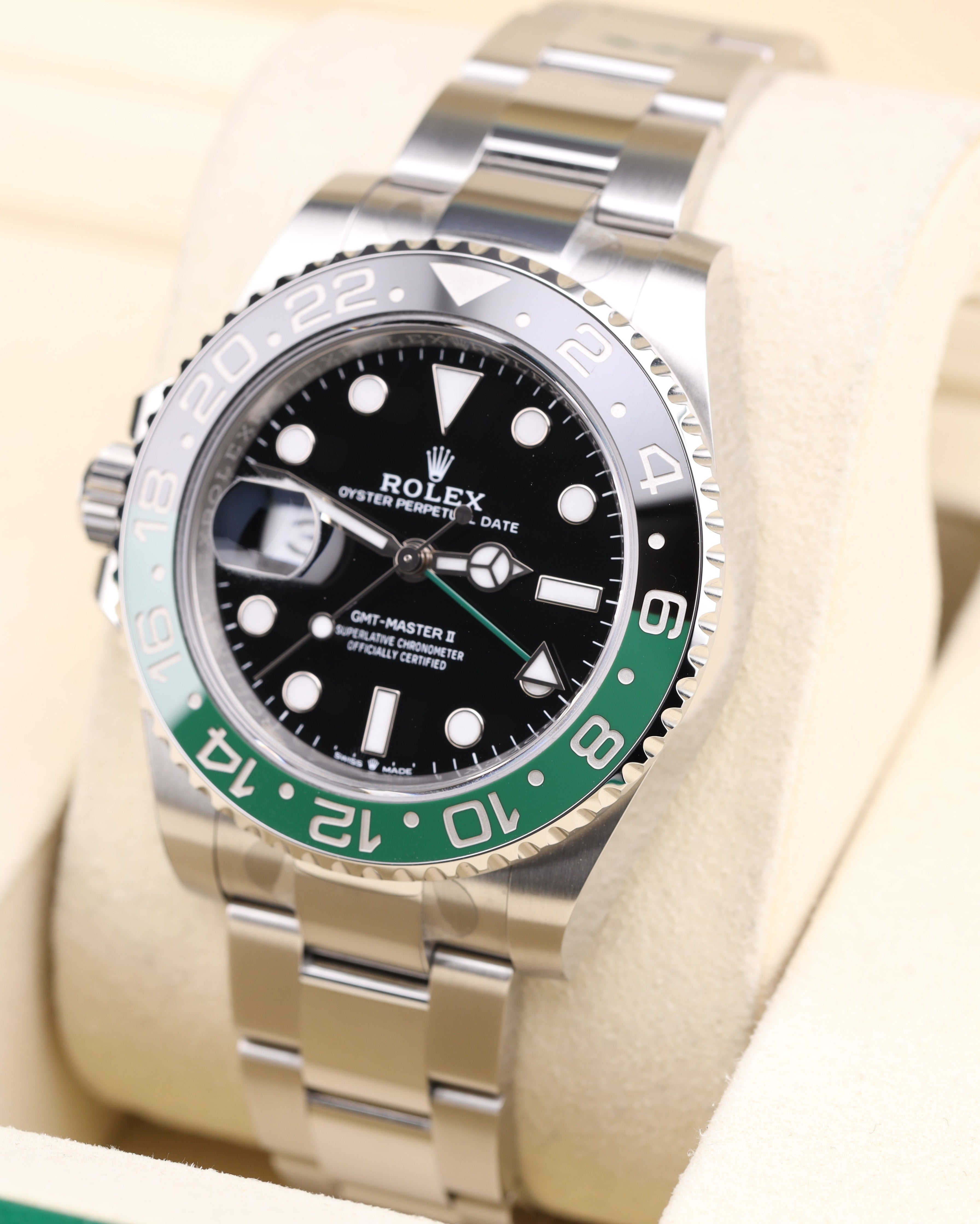 Rolex GMT-Master II Sprite Lefty 126720VTNR detail view