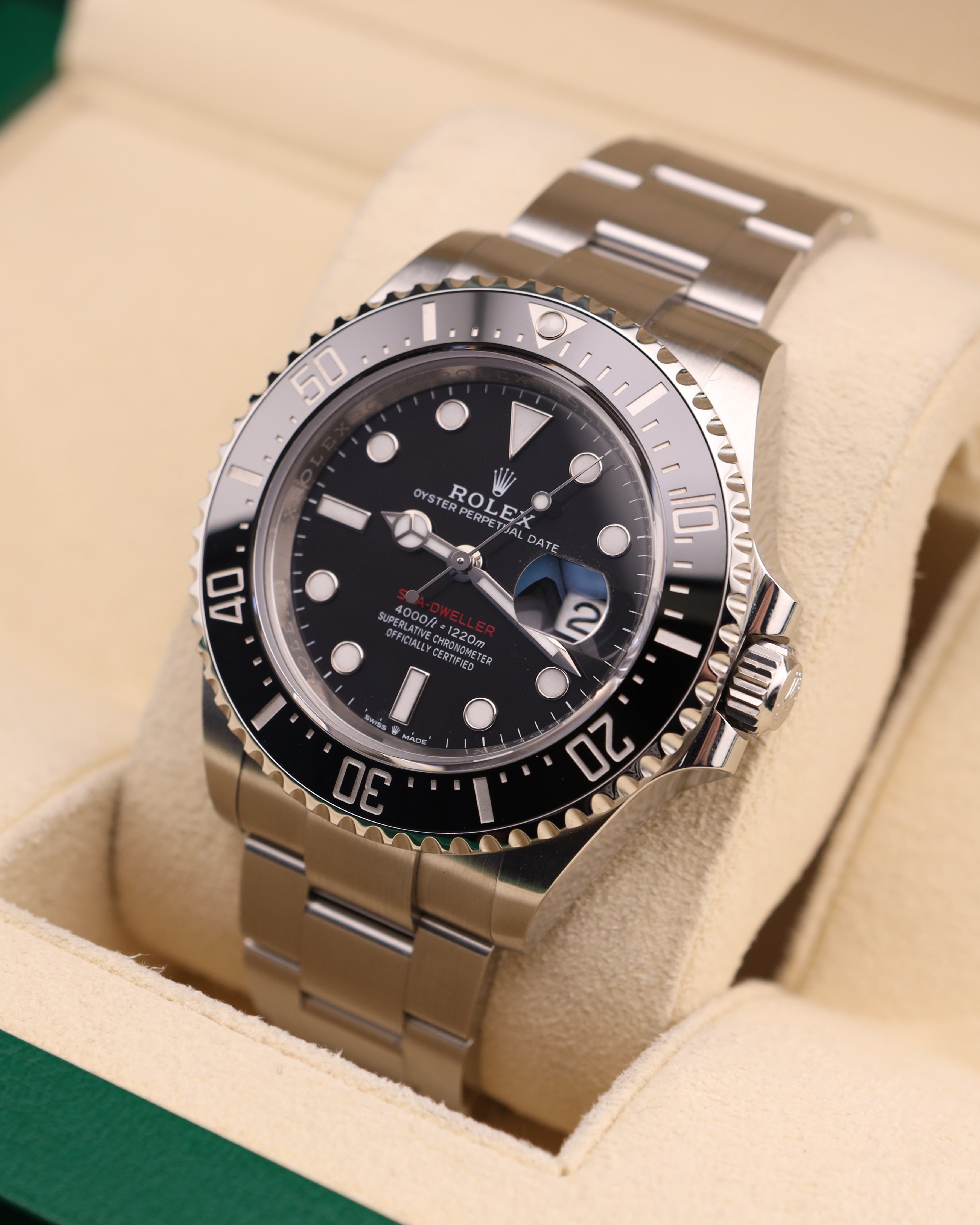 Rolex Sea-Dweller 43mm Red Letter 126600 detail view