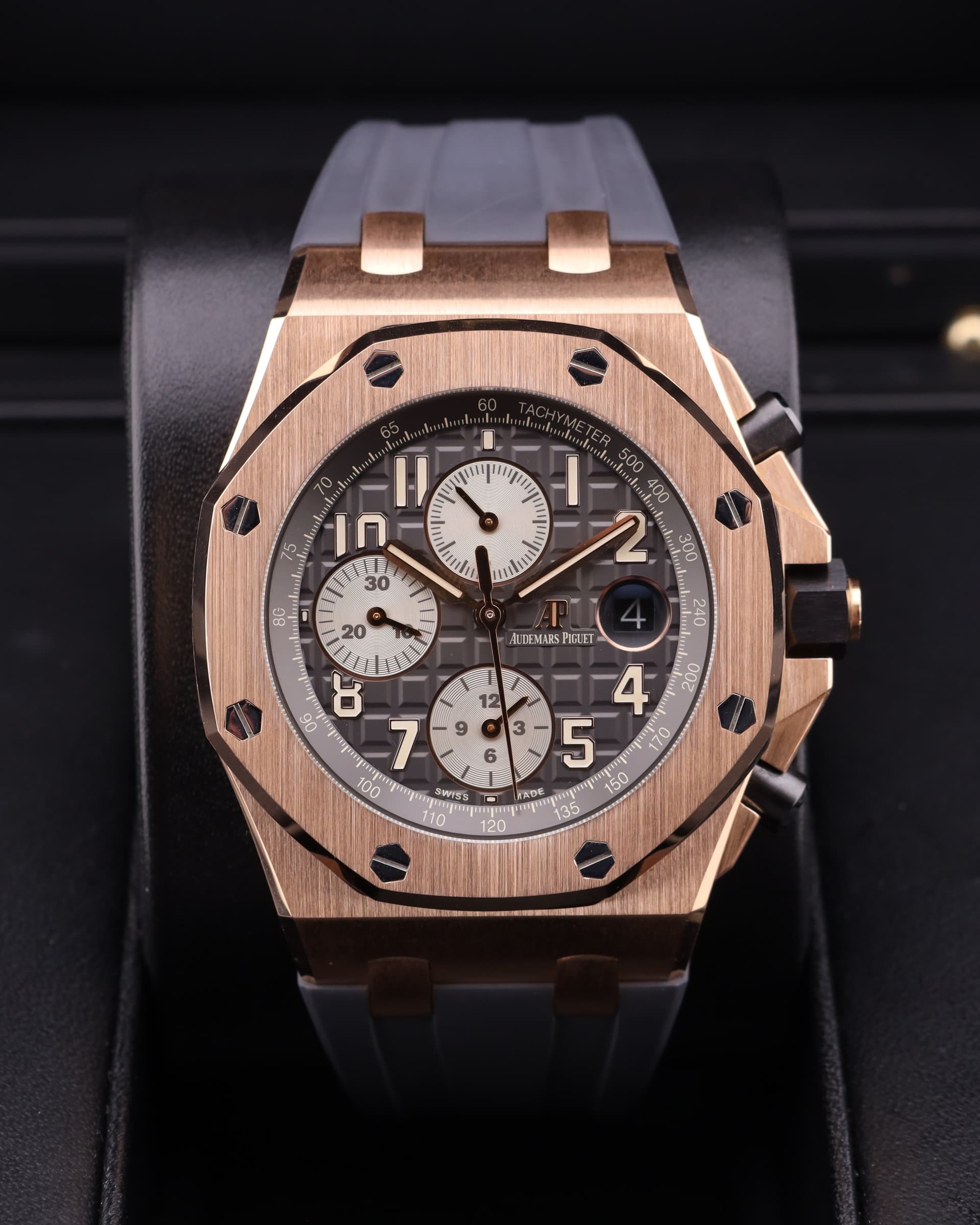 Audemars Piguet Royal Oak Offshore Chronograph Half Brick Rose Gold 26470OR.OO.A002CR.01 — photo 1