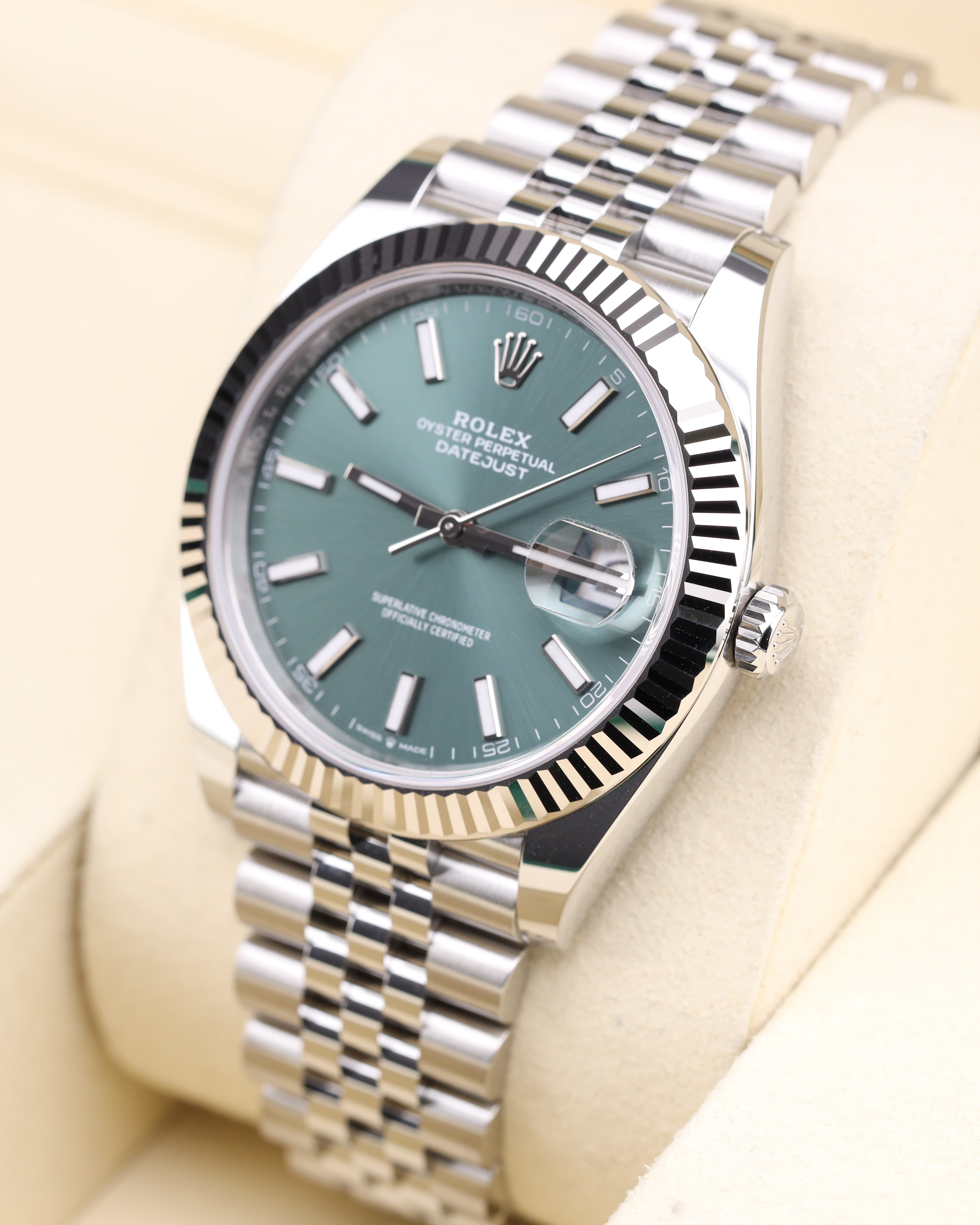 Rolex Datejust 41 Mint Green 126334 detail view