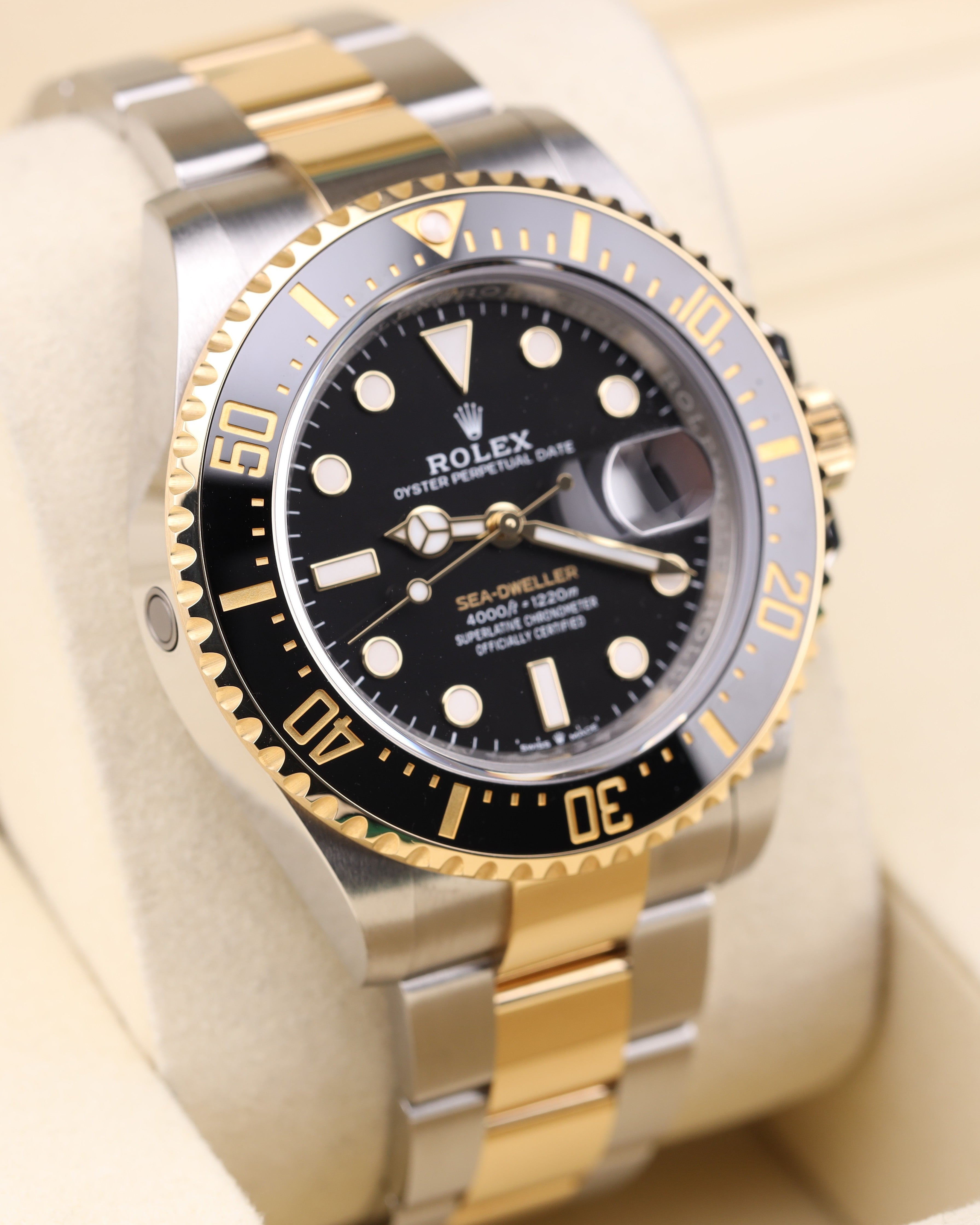 Rolex Sea-Dweller Two Tone Yellow Gold 126603 detail view